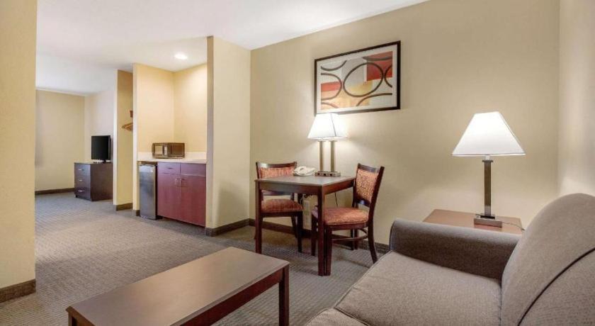 Quality Inn & Suites Arbor Exteriör bild